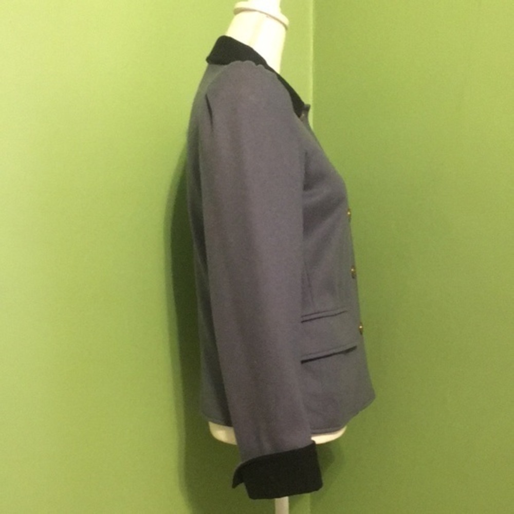 SAINT LAURENT purple coat with black corduroy cuffs and collar - Picture 4 of 9